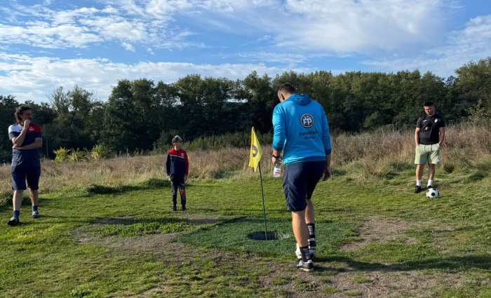 <p><strong>KVĚTEN - ČERVEN</strong></p>
<p>Pondělí - Pátek 15:00 - 19:00</p>
<p>Sobota - Neděle 10:00 - 19:00</p>
<p><strong>ČERVENEC - SRPEN</strong></p>
<p>Pondělí - Pátek 12:00 - 19:00</p>
<p>Sobota - Neděle 10:00 - 19:00</p>